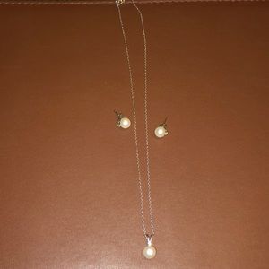 Pearl necklace and earrings